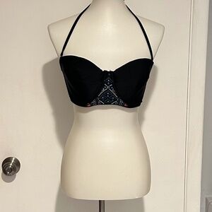 Xhilaration Bikini Top - Size XL.‎